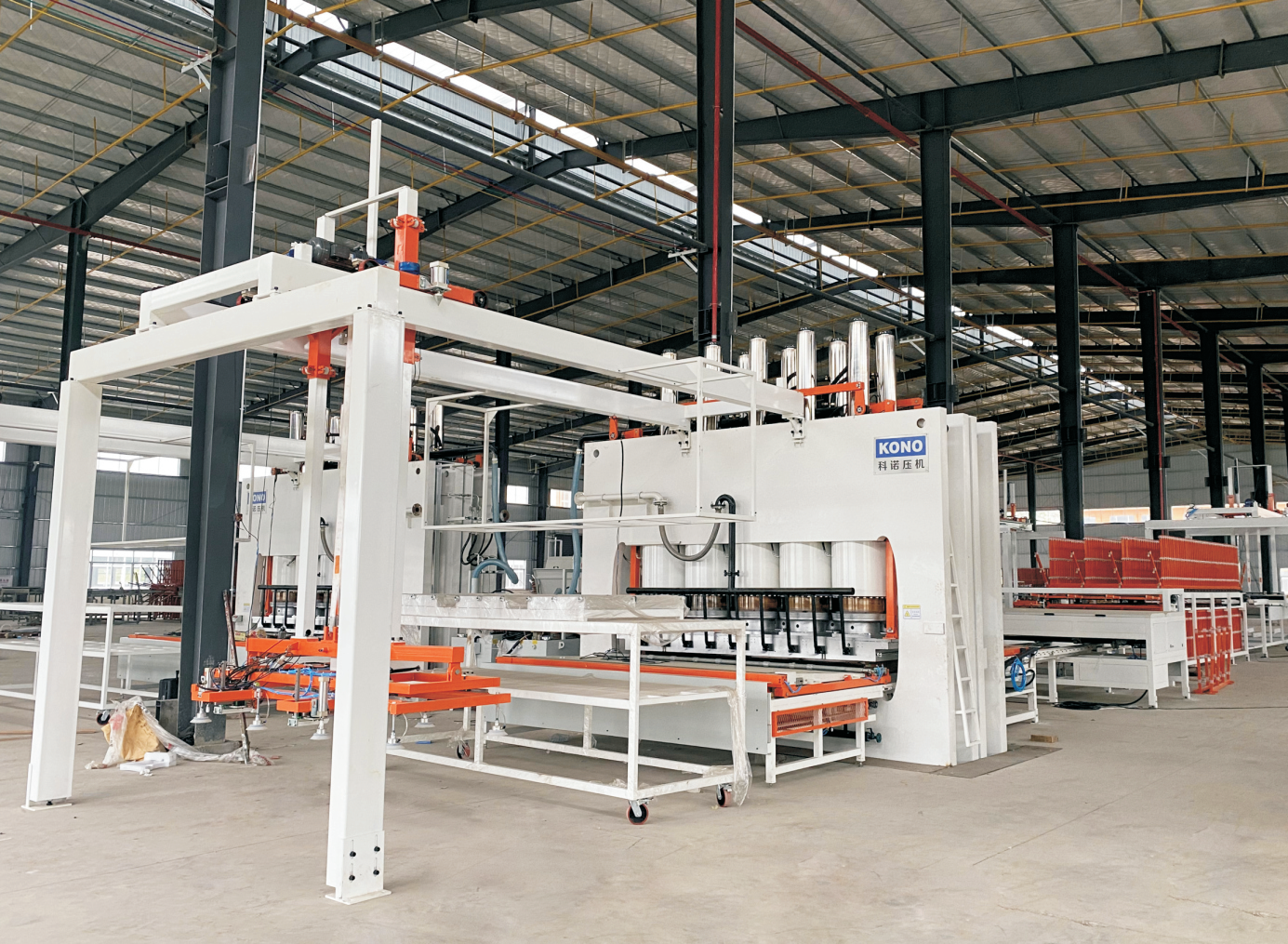 Short-cycle Laminating Press
